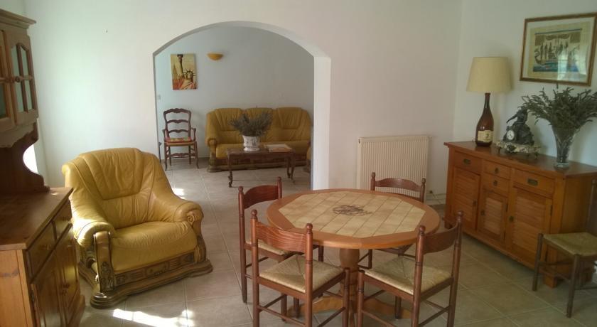 Mas Du Prescondu Villa Mirabel-aux-Baronnies Szoba fotó